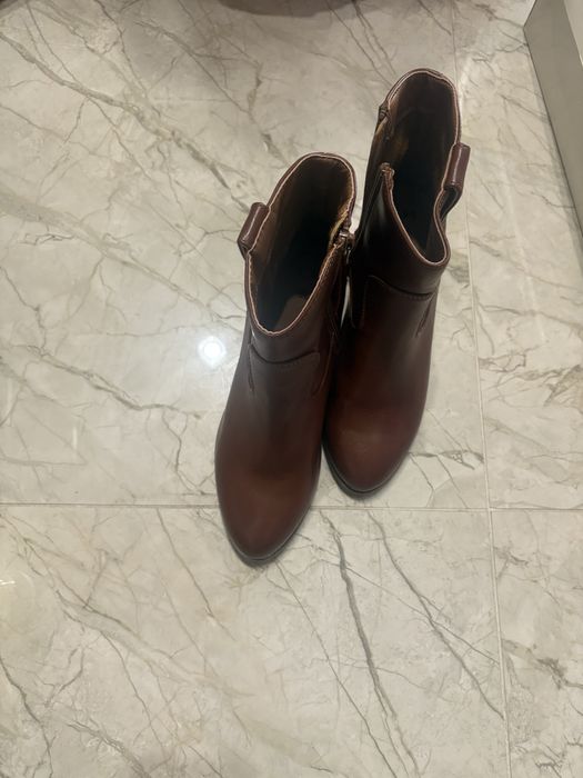 Нови Боти естествена кожа 36н