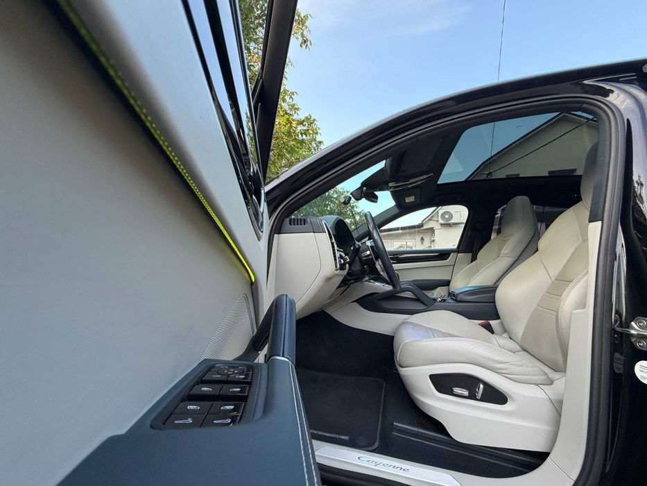 Vand Porsche Cayenne Coupe !!!