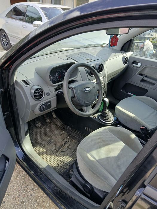 Ford Fusion 1.4  бензин на части