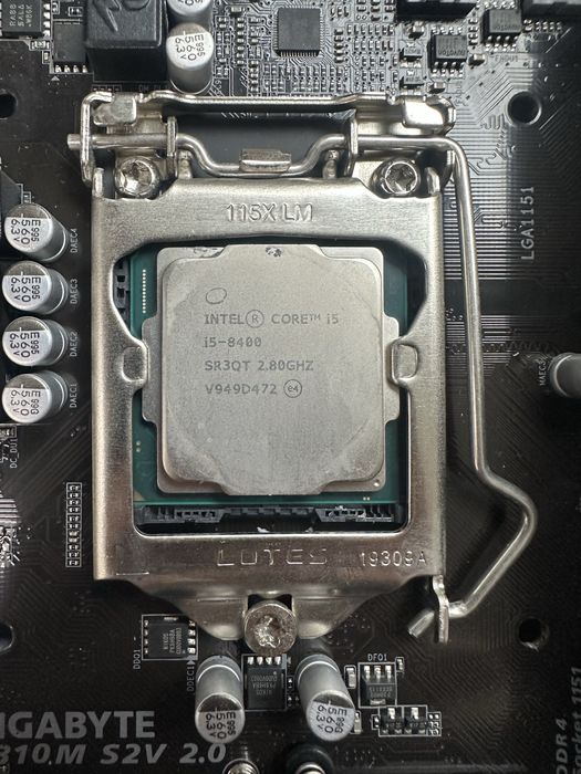 Сист блок Core i5 8400  без диска