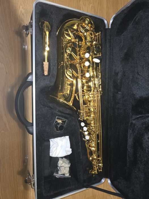 Parrot 6430 GL - saxofon alto NOU, doar probat în magazin, cu garanție