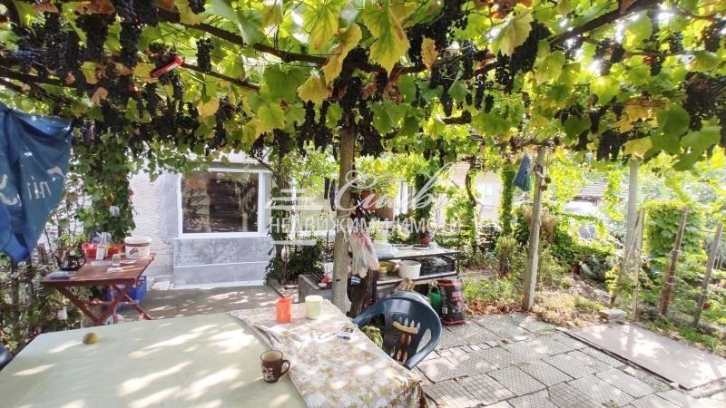 Продава се Къща в Шумен, Дивдядово - 170 кв.м за 903 €/кв.м - Снимка #9