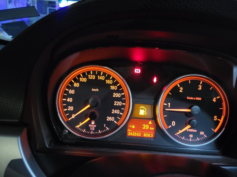 Автомобил BMW  320 Е91