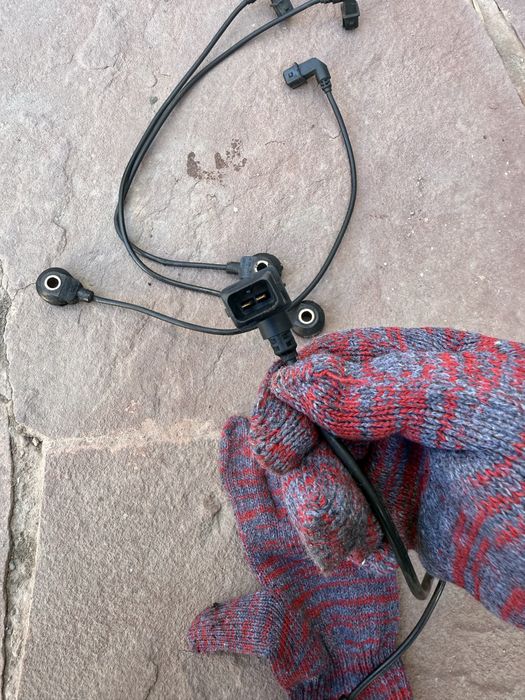 Датчики детонации м60 2х контактые на BMW e34