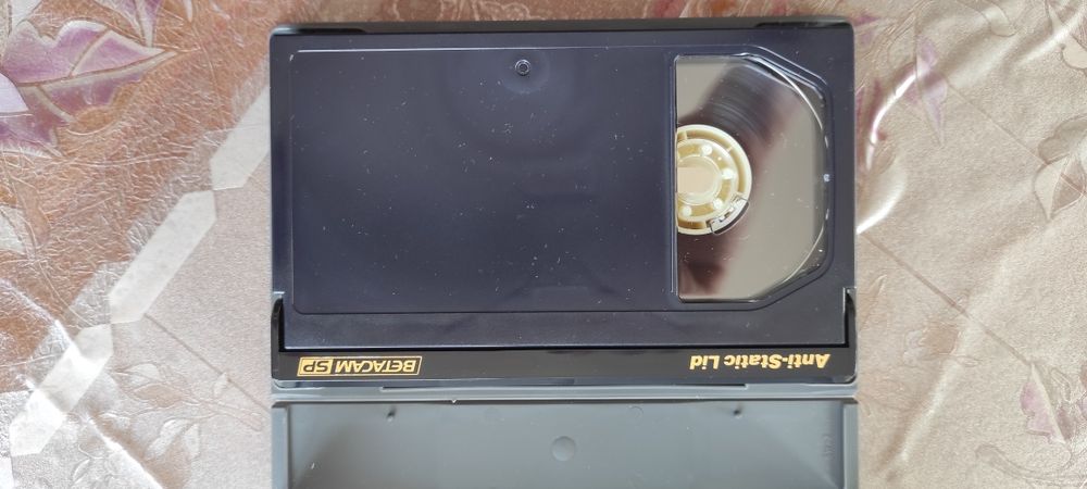 Видео кассета формат Бета кам