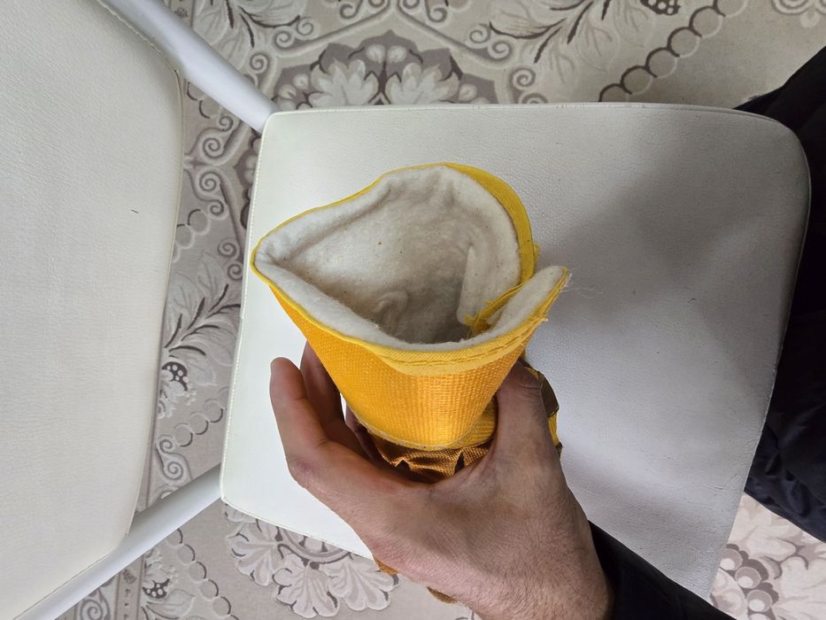 Спилковые перчатки