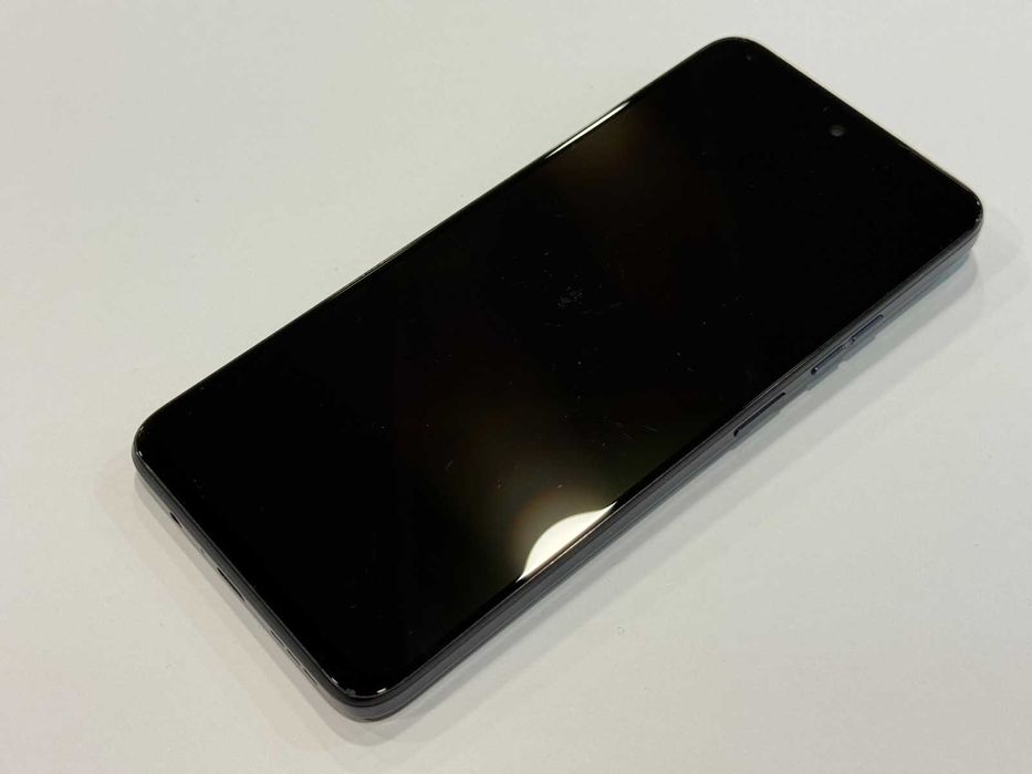 Motorola G35 – 4GB RAM / 256GB