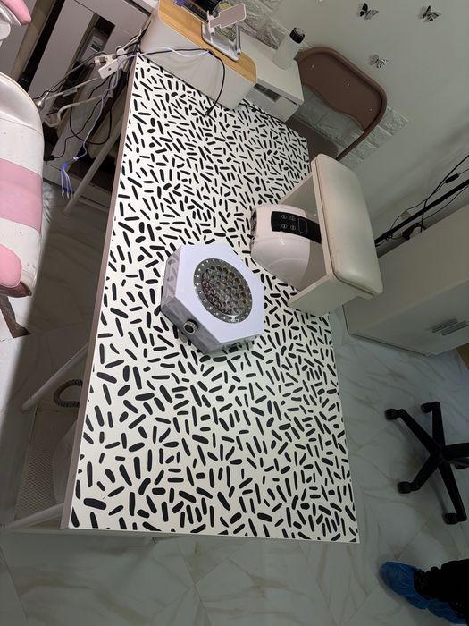 Маса,маникюр,бюро