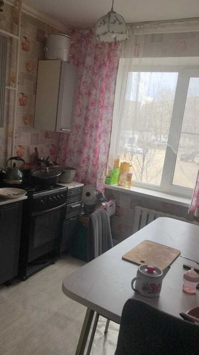 Продам 2х ком квартиру на 2ом этаже.