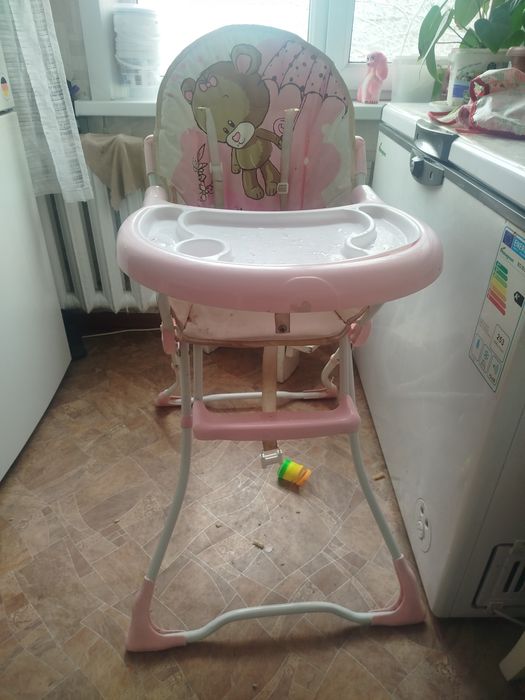 Стул для кормления
