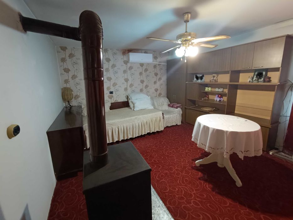 Продава се Къща в с. Гецово, Област Разград - 238 кв.м за 386 €/кв.м - Снимка #4