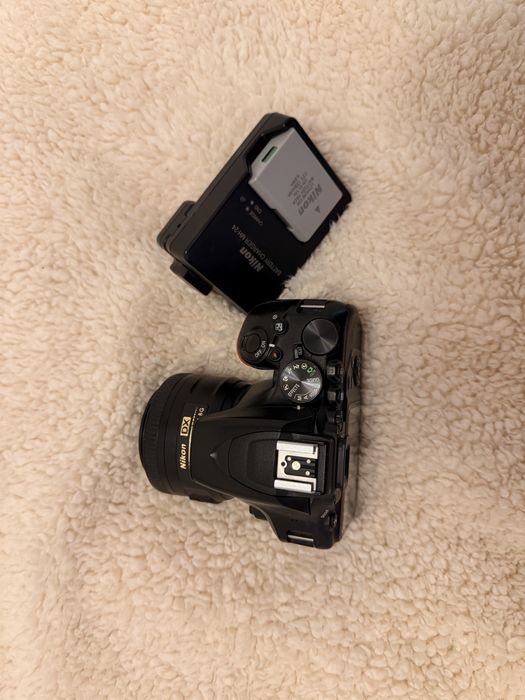 Nikon d3500 full box + 2 obiective