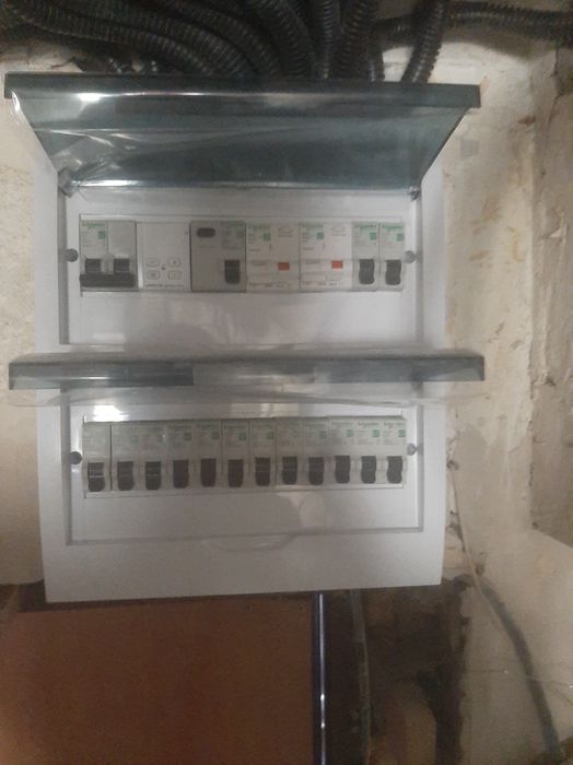 Электромонтажные работы под ключ