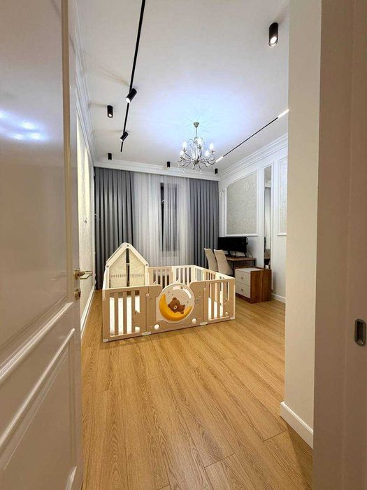 ЖК Итальянский Квартал Продаётся 4-х комнатная квартира Дархан