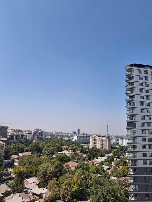 Продаётся помещение в центре на Дархане.