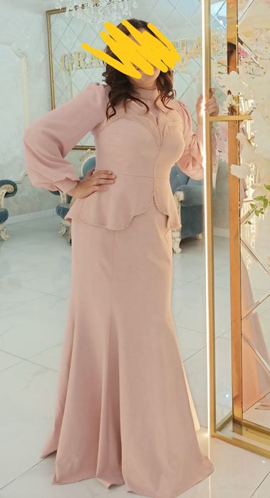 Вечернее нарядное платье