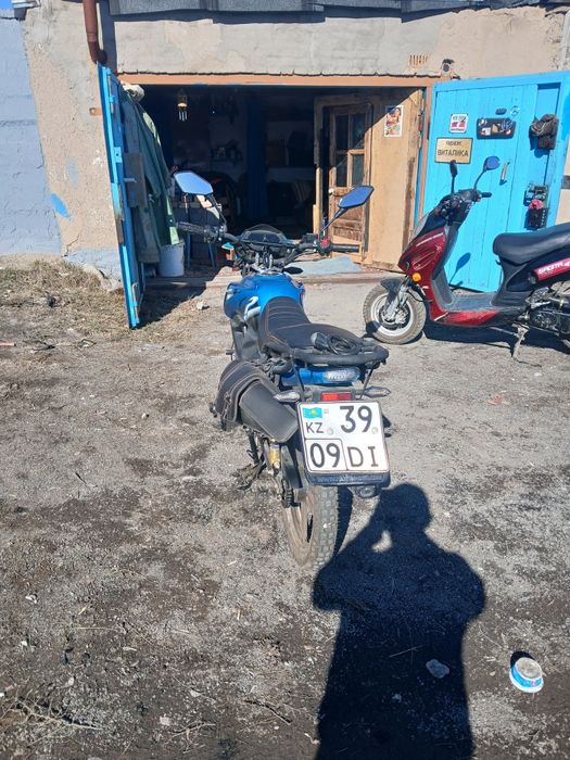 Мопед" khan moto"