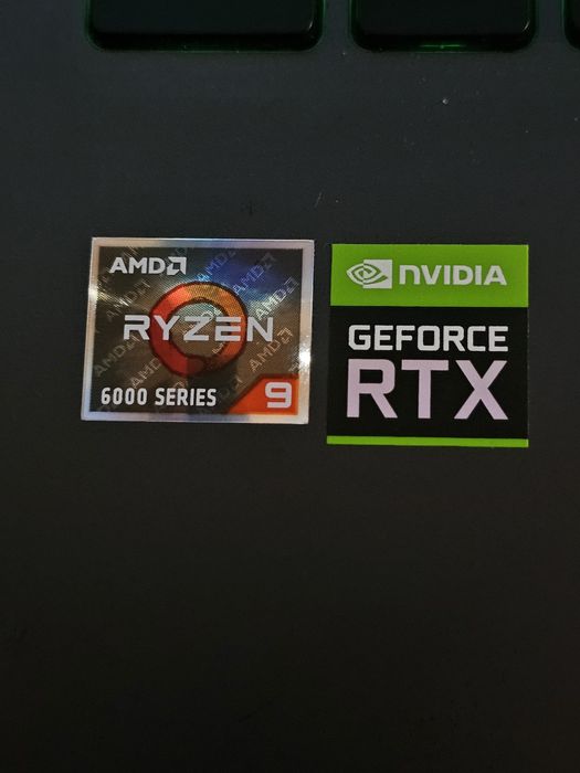 Laptop Gaming High-End | Ryzen 9 6900HX | RTX 3070 Ti | Ecran 2K 240Hz