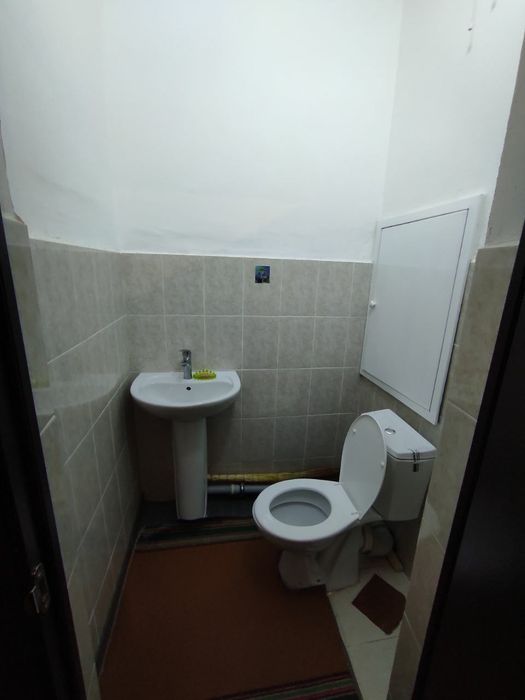 Megaplanetga metro Shahristonga qulay joyda ijaraga kv bor