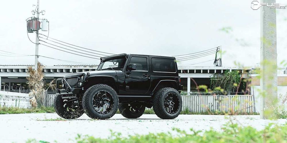 Jante FuelOffroad / Cleaver / FORD / JEEP / CHEVY /TOYOTA R18-R24