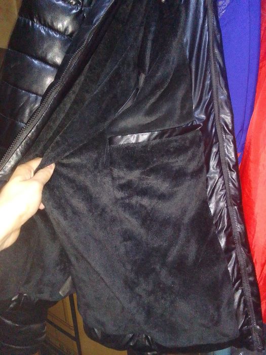 Куртка нормально,