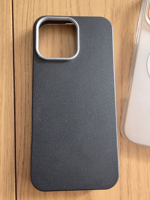 Калъфчета за Iphone 16 pro max