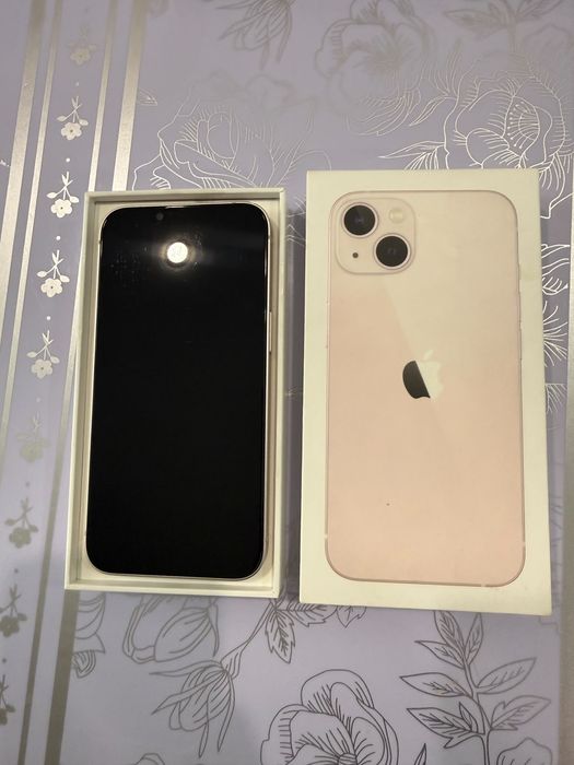 IPhone 13 256/79акб в идеале