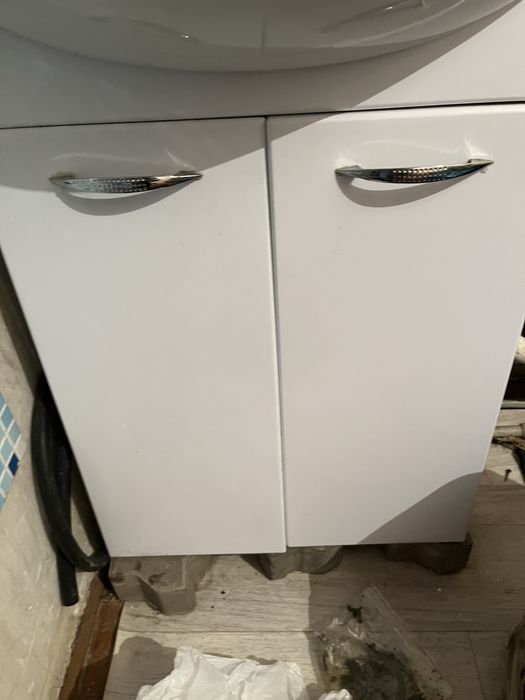 Продам тумба с раковиной