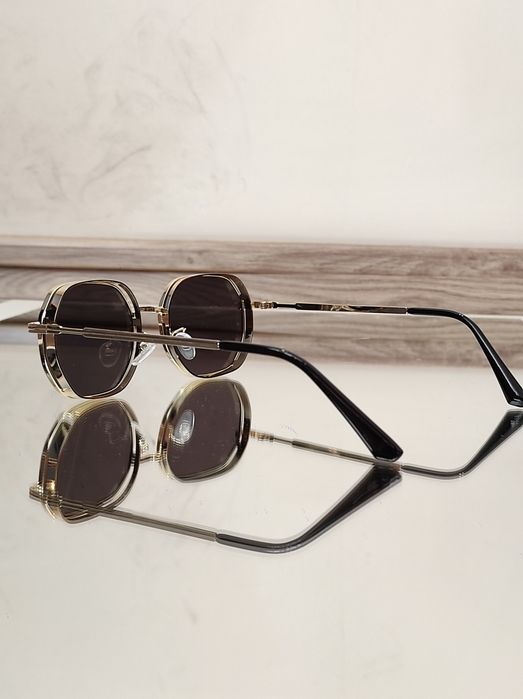 Слънчеви очила**