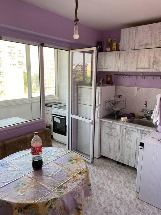 Дава се под наем Двустаен апартамент в Бургас, Братя Миладинови - 65 кв.м за 378.93 € - Снимка #2