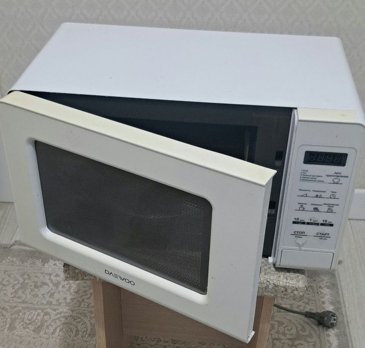 Продам микроволновку