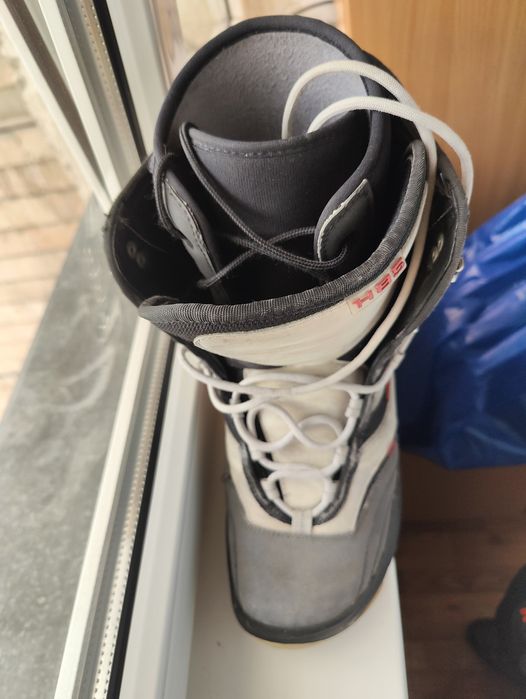 Ботинки для сноуборда размер 42.5