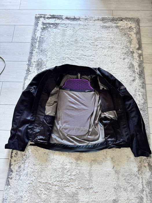 Jacheta moto Raven Ostrava noua + protectie spate dedicata