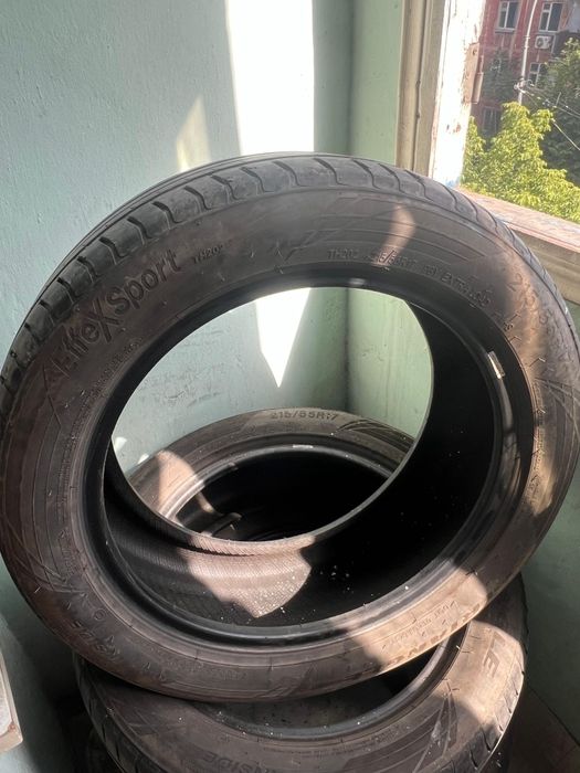 Летный шины 215/55/R17.