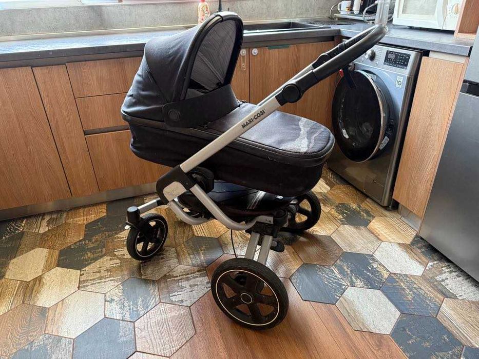 Количка Maxi Cosi Nova 4