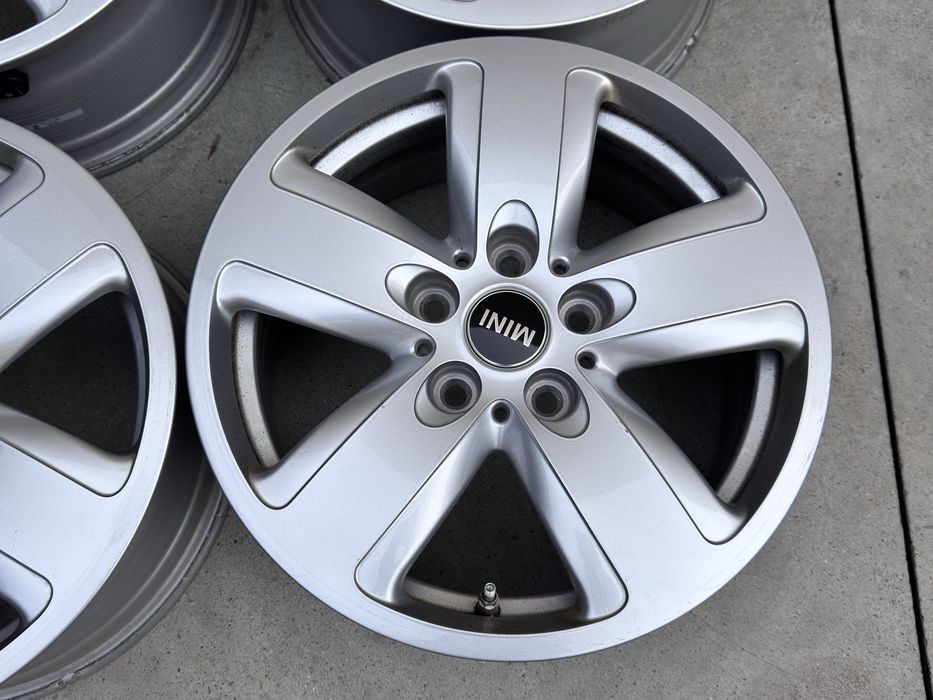 4бр ал MINI Clubman/ Coutryman/ 16цола оригинални с датчици