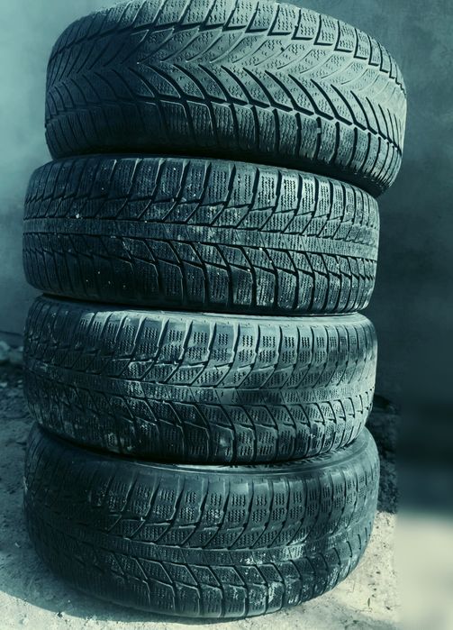 215/55 R17 состояние хорошее