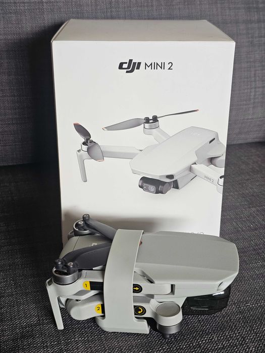 Drona DJI Mini 2
