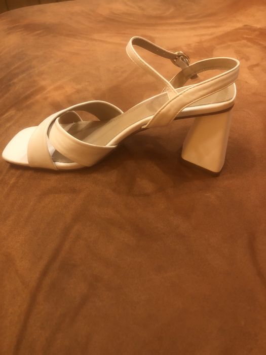 Дамски обувки на известната марка Paolo Bocheli