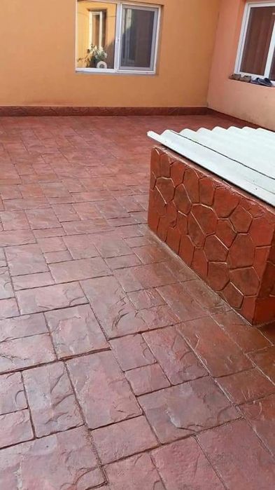 Beton amprentat elicopterizat casă gard construcții pavaj tencuială pavele decorativa ieftin amenajări piatra parchet amprentat intretinere
