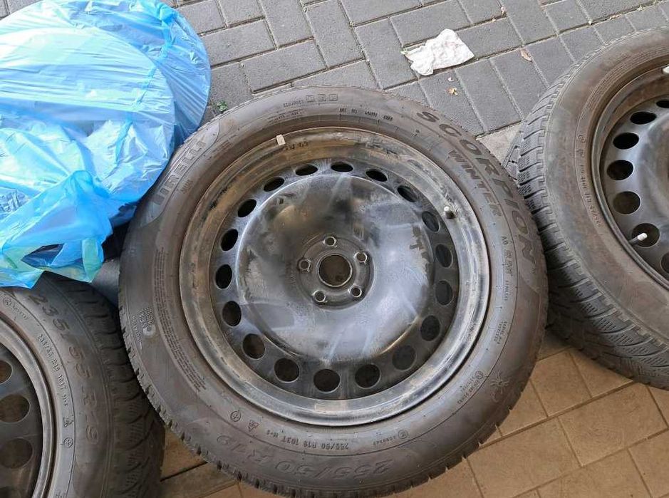 anvelope jante Pirelli Scorpion Winter 255 50 19 și 235 55 19