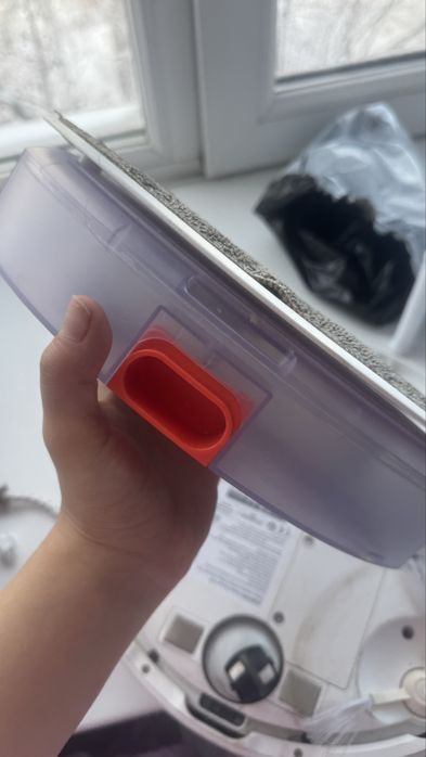 Продаю робот пылесос от Xiaomi