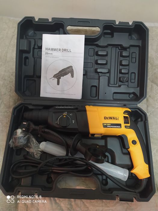 DeWalt перфоратор