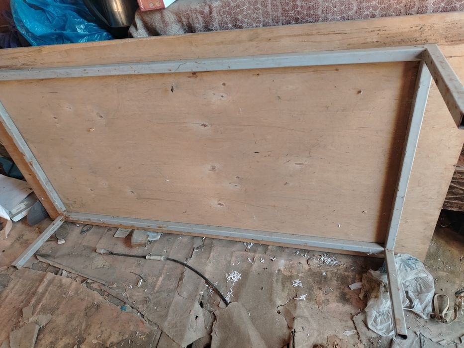 Продам Стол+карита