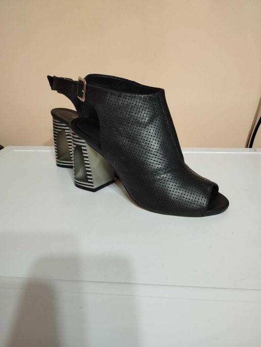 Дамски обувки естествена кожа