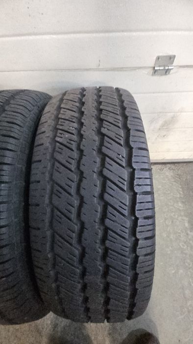 255 70 16 Continental allseassons