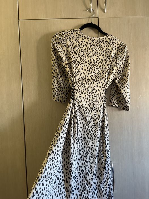 Вечерние и тойские платья