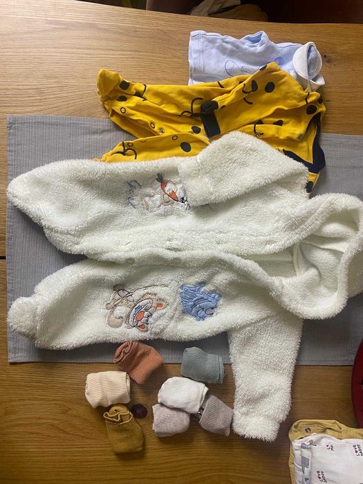 Set H&M nou nascut marimea 44-50