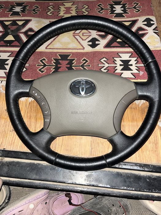 Руль на крузак100 , камри