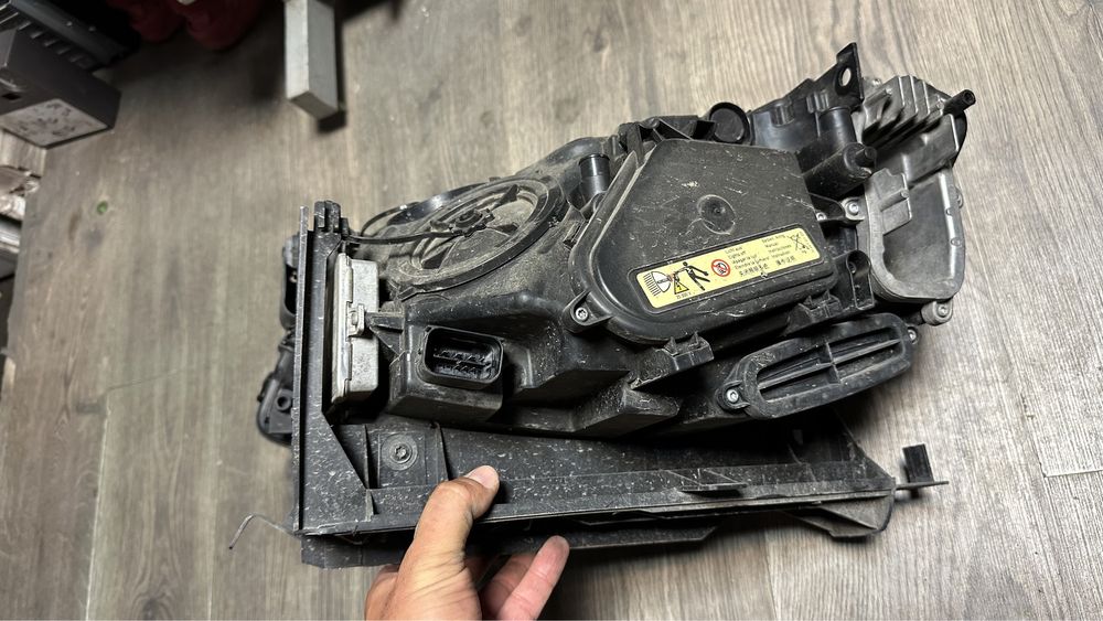 BMW F01 Фар Обурудван